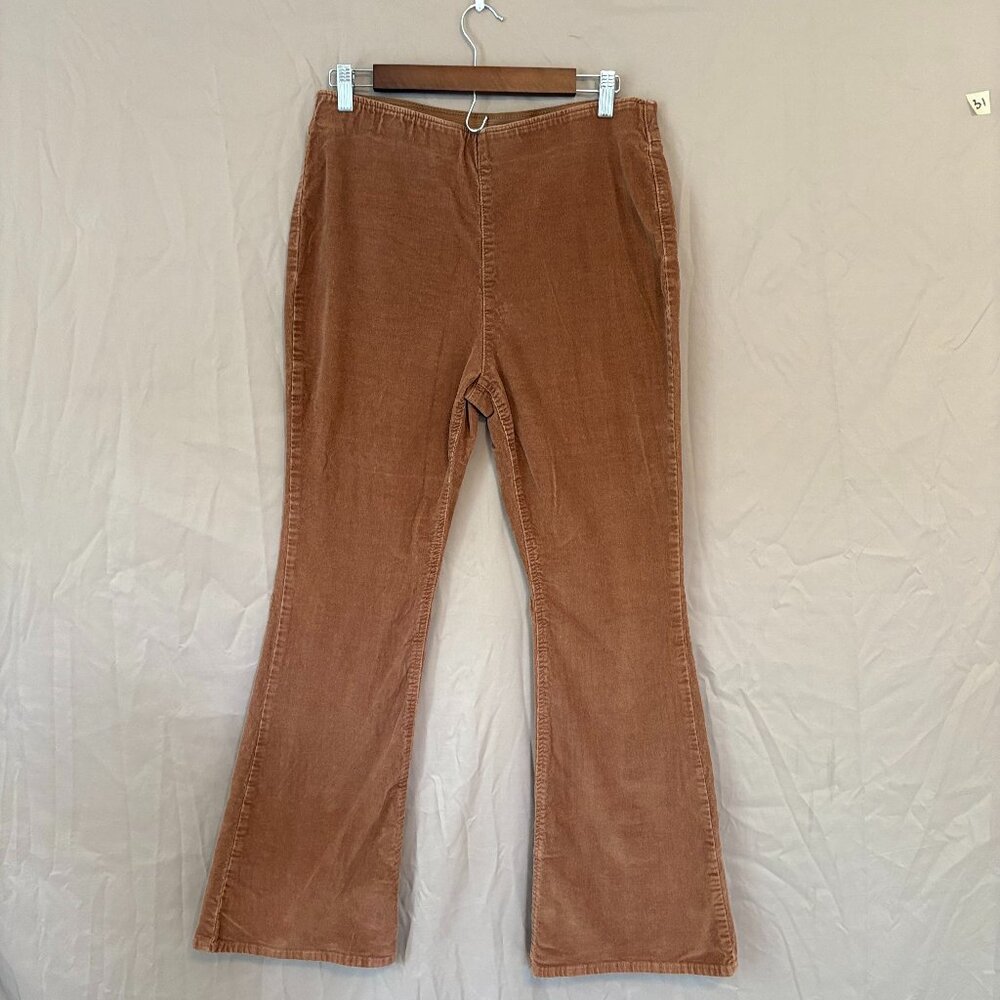 No Boundaries High Rise Burnt Orange Flare Bottom Corduroy Pants Junior's Large